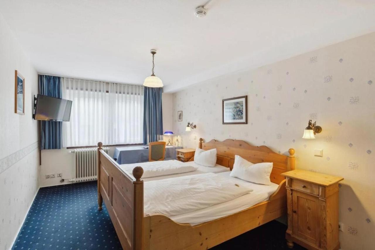 Hotel Blaue Ecke Adenau Esterno foto