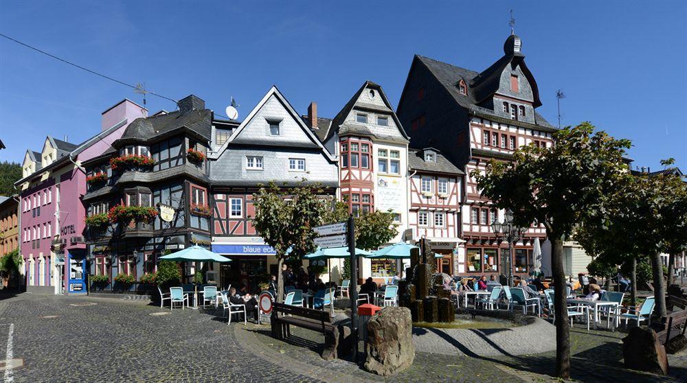 Hotel Blaue Ecke Adenau Esterno foto